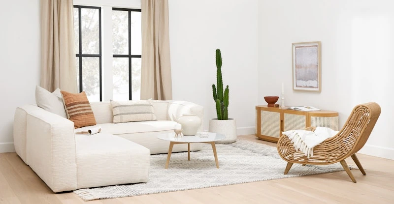 Candra Oak Media Unit 1 Candra Oak Media Unit