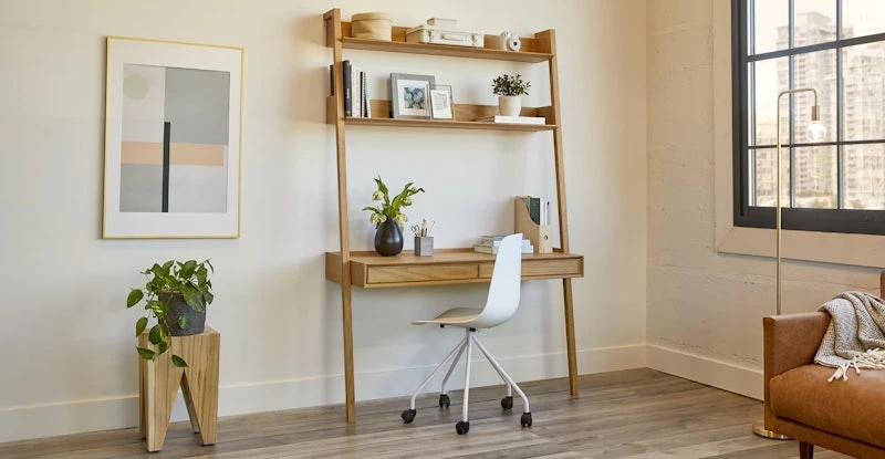 Fantol Oak Leaning Desk 1 Fantol Oak Leaning Desk